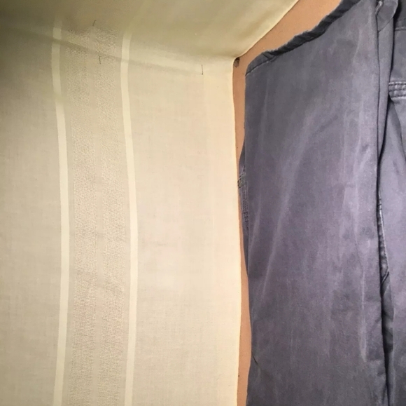 G.H. Bass & Co. Men's 40 x 32 Khakis BLUE - Picture 4 of 13